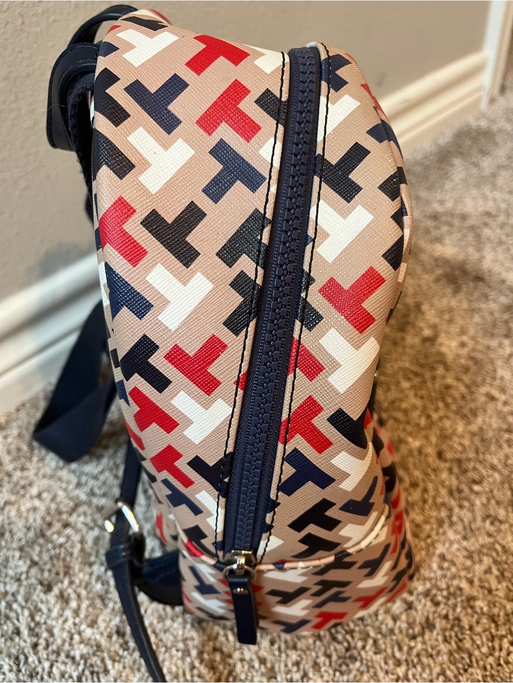Tommy Hilfiger Beige Backpack with Red, Navy & Cream Logo Pattern - Picture 5 of 8